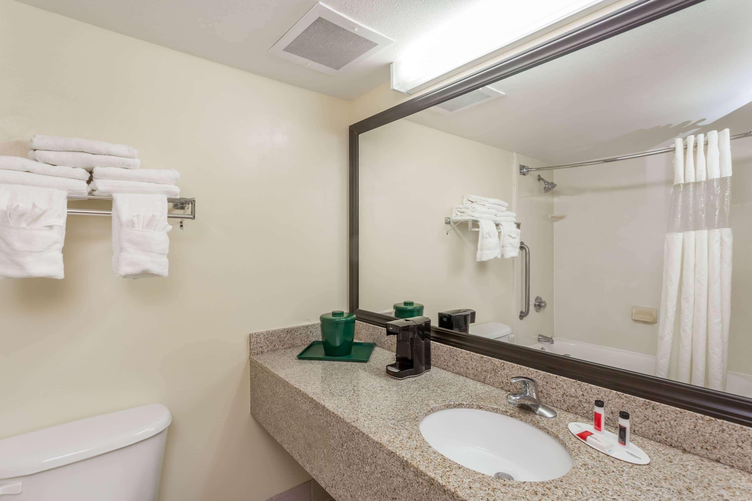 Baymont By Wyndham Fort Myers Airport Hotel Luaran gambar