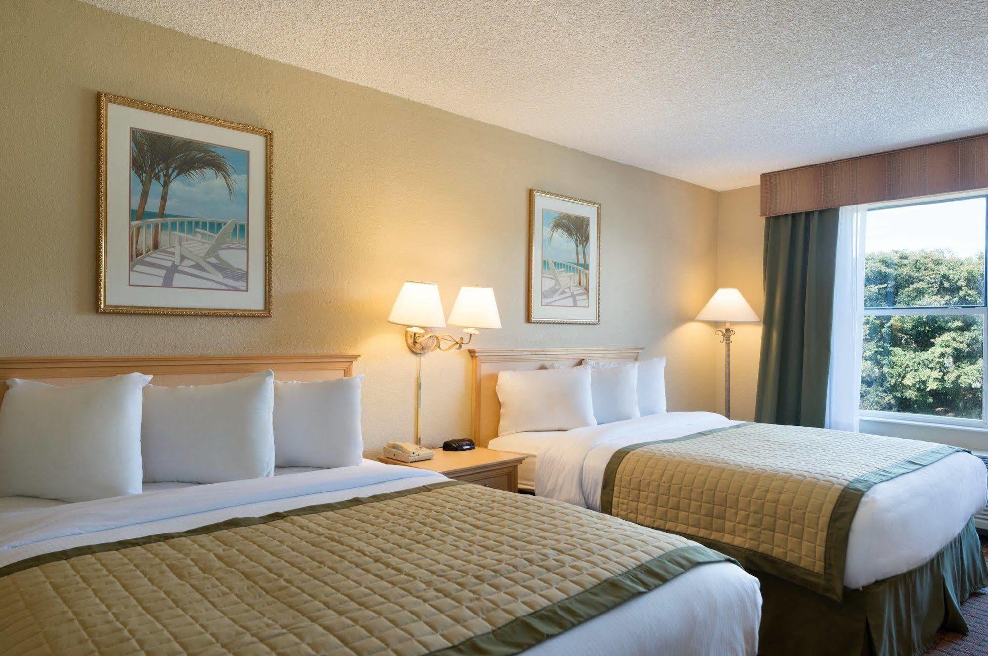 Baymont By Wyndham Fort Myers Airport Hotel Luaran gambar