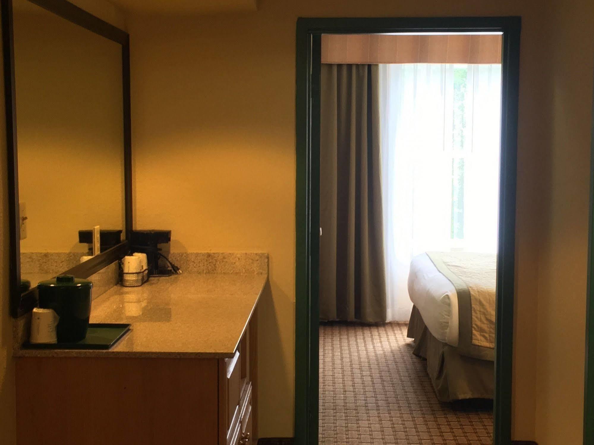 Baymont By Wyndham Fort Myers Airport Luaran gambar